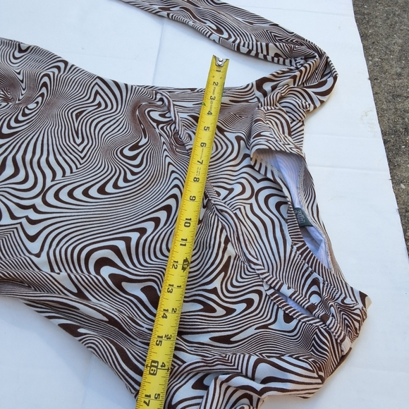 Wild Fable Swirl Optical Illusion Bodycom Dress M NEW - Picture 7 of 14